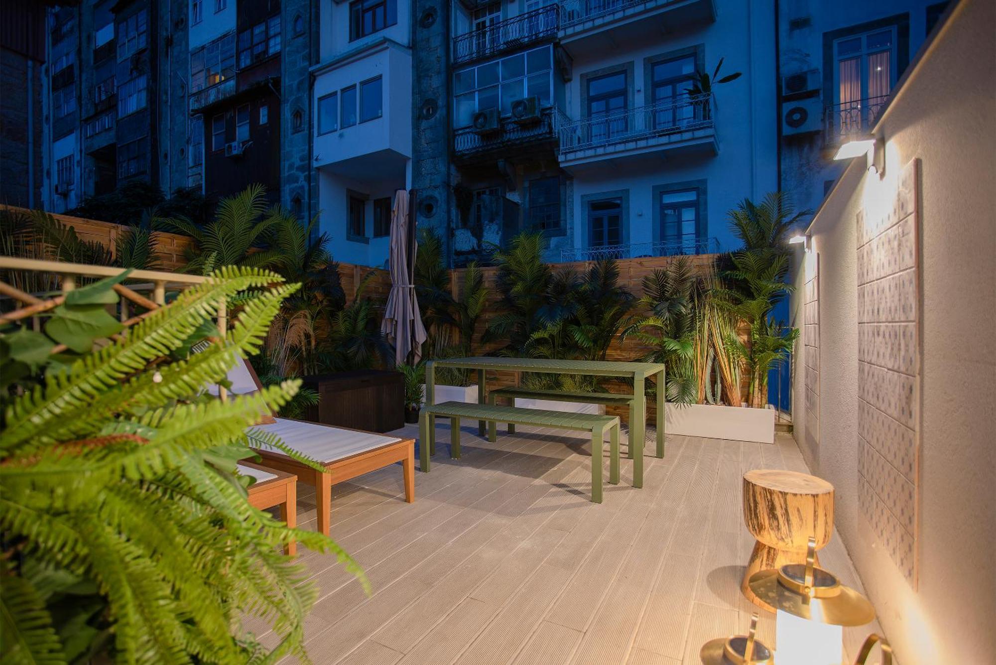Апартаменти Liiiving In Porto - Soho Urban Retreat Екстер'єр фото