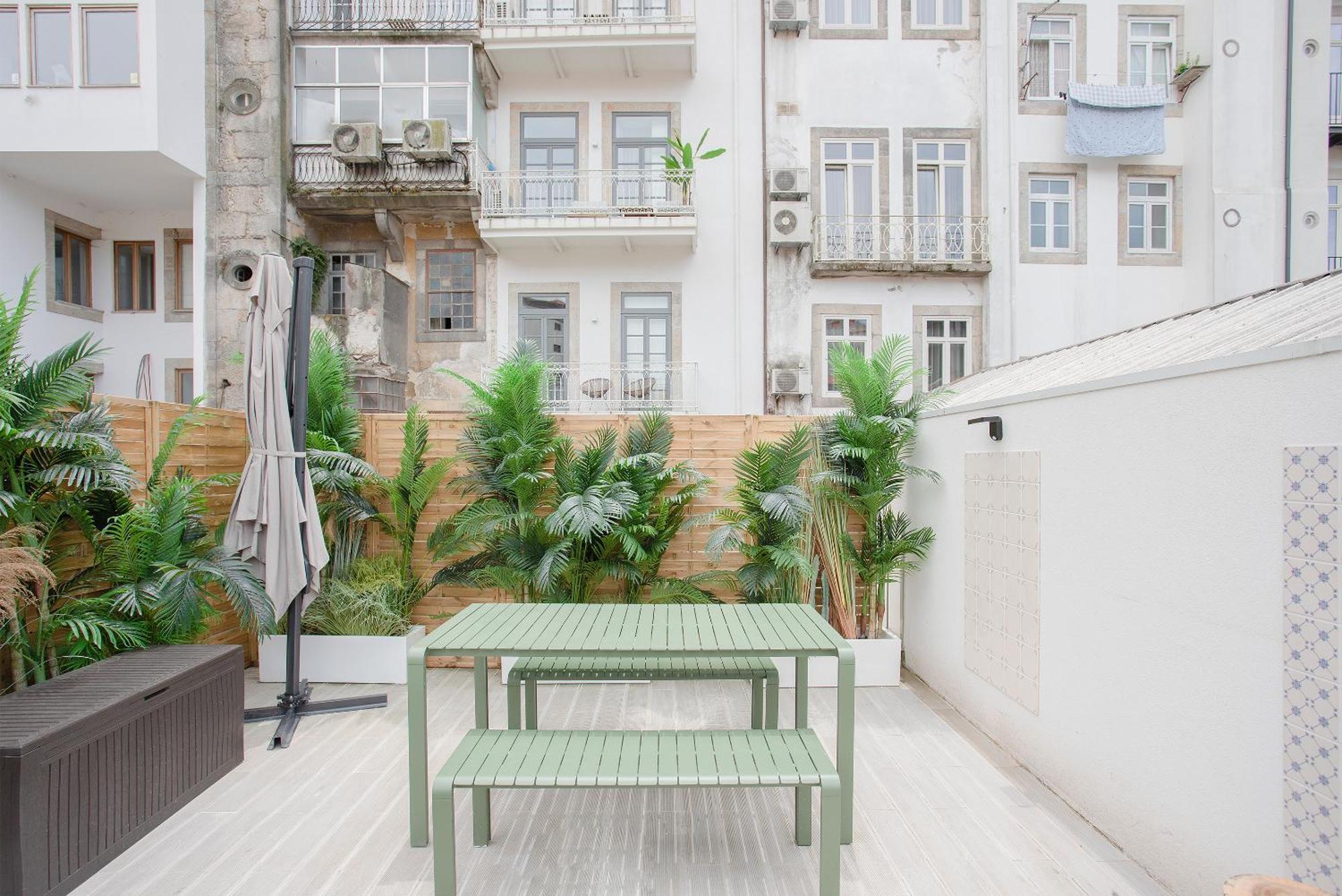 Апартаменти Liiiving In Porto - Soho Urban Retreat Екстер'єр фото